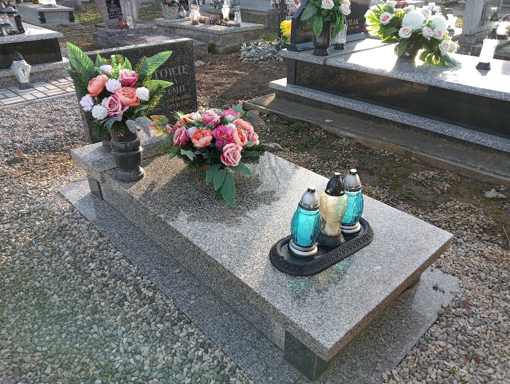 Grób Emil Szot