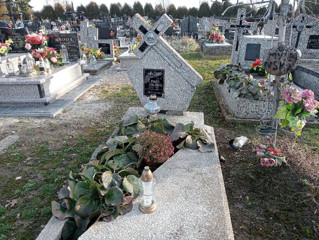 Grób Paweł Golonka